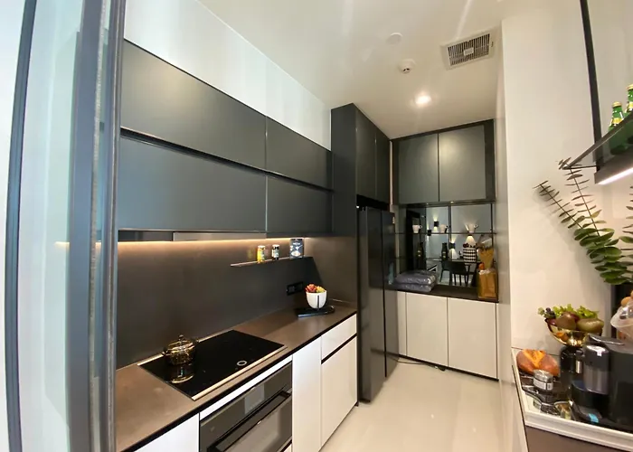 アパート 2 Bedroom Flat At The Thonglor - Thonglor Bts Station