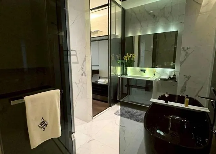 アパート 2 Bedroom Flat At The Thonglor - Thonglor Bts Station *
